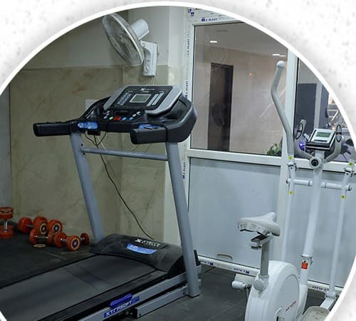 Treadmill and exercise bike in the VIP Hills gym